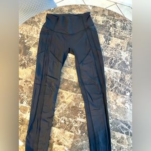 Lululemon black leggings